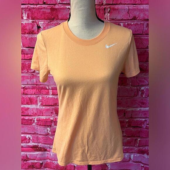 Nike Tops - Nike Dri-Fit Tee
